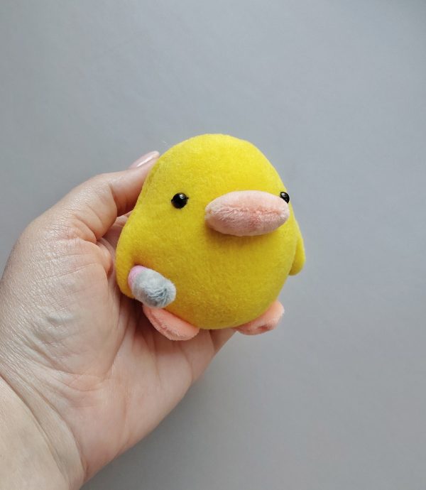 Duck with a knife Pdf pattern and tutorial, plush duck sewing tutorial, stuffed animal pattern, easy pattern, plushie pattern - Image 2